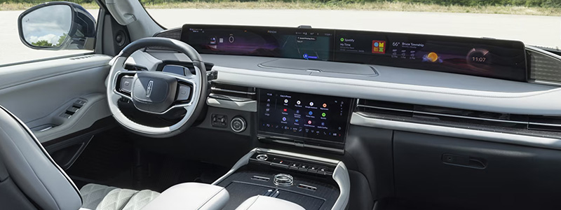 California MD 2025 Lincoln Navigator