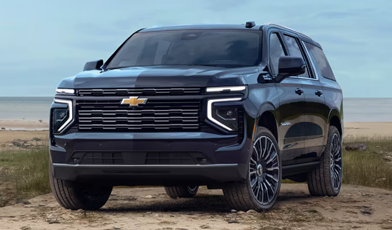 New 2025 Chevrolet Suburban Sterling Heights MI