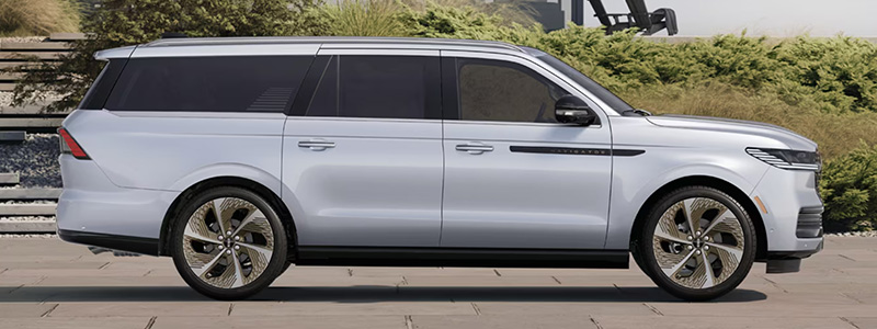 2025 Lincoln Navigator Chantilly VA