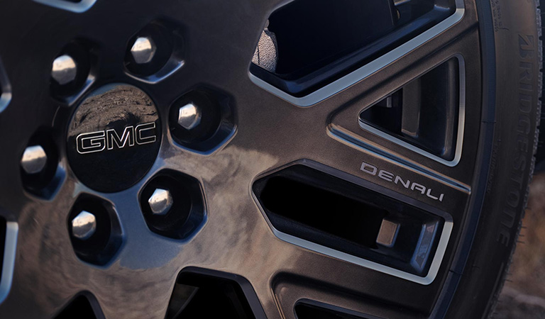 New 2025 GMC Yukon Victoria Texas